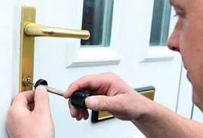 Northbrook Locksmith Store Northbrook, IL 847-227-6013 - 5a-Locksmiths-Service
